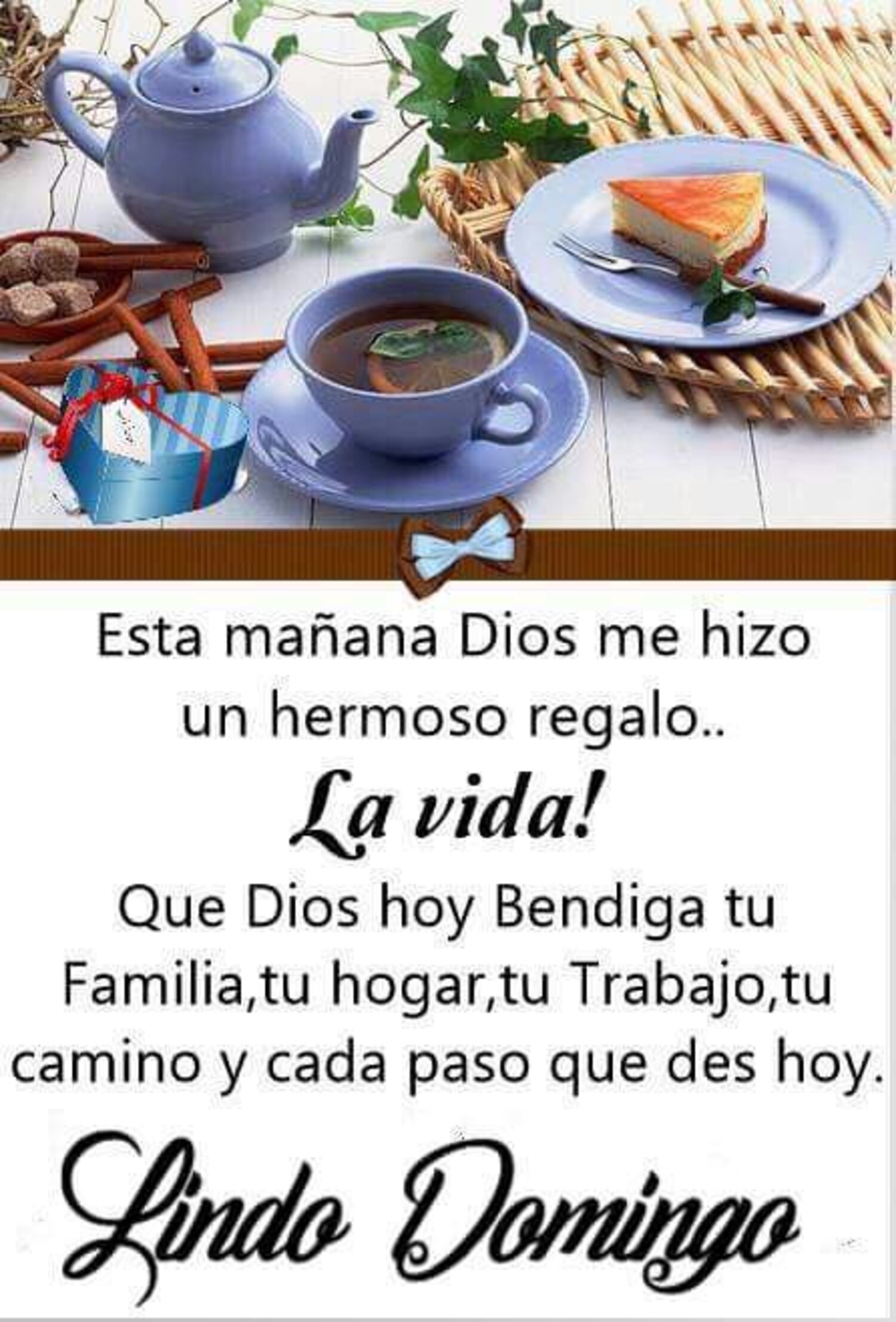 Esta mañana Dios me hizo un hermoso regalo.. la vida! Que Dios hoy bendiga tu familia, tu hogar, tu trabajo, tu camino y cada paso que des hoy. Lindo Domingo